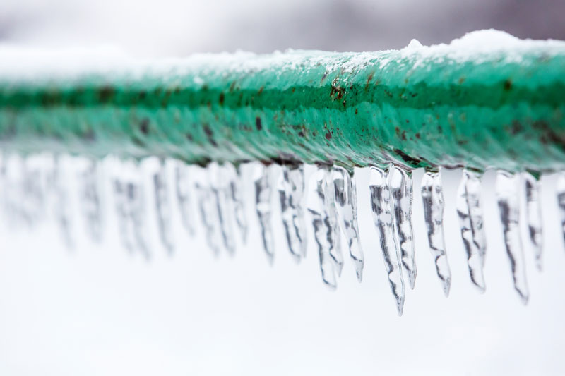 4 Ways to Prevent Frozen Pipes in Your Home