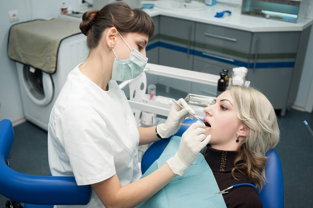 Cutting Costs with Dental Discount Card vs. Dental Insurance