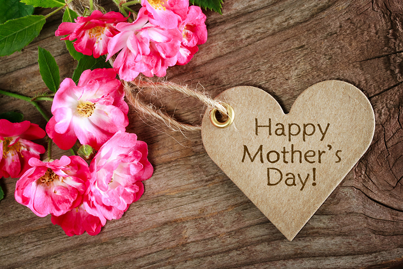 Meaningful Ways to Celebrate Mother's Day