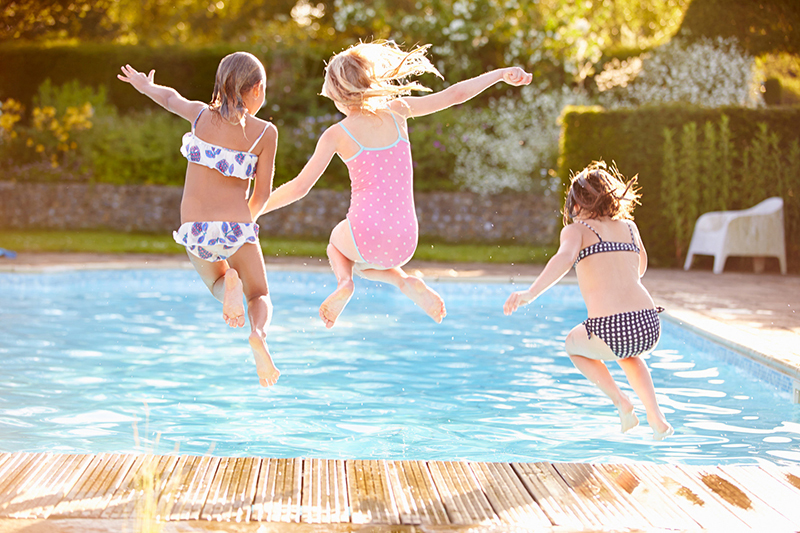 Essential Safety Tips for Children in Swimming Pools